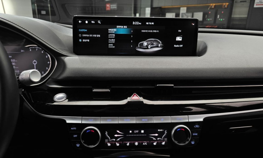 Genesis G80 Gasoline 2.5 Turbo AWD, 2022
