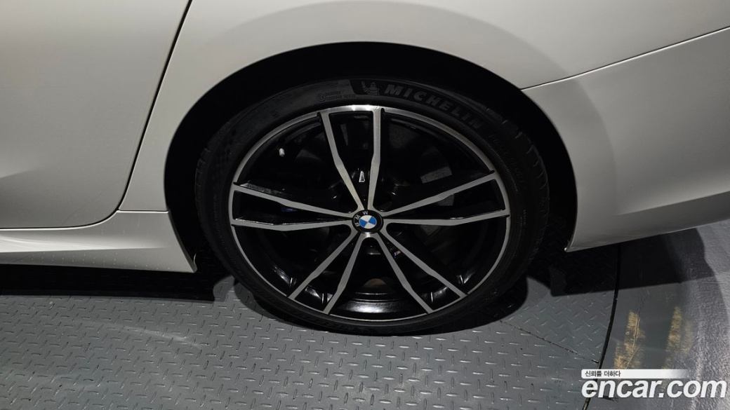 BMW 3-Series 320d M Sport, 2022