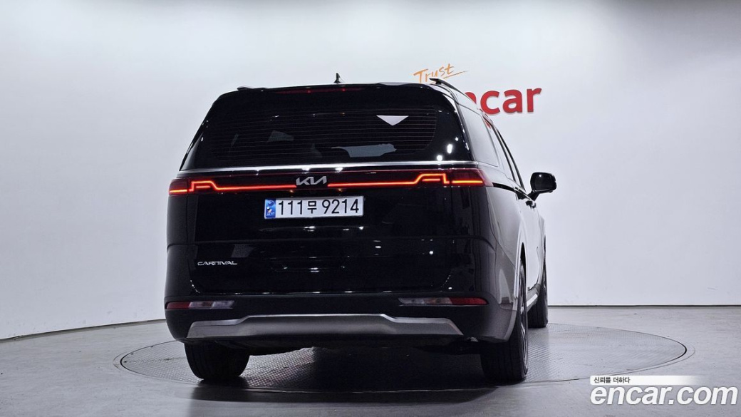 Kia Carnival 9-Seater Noblesse, 2022