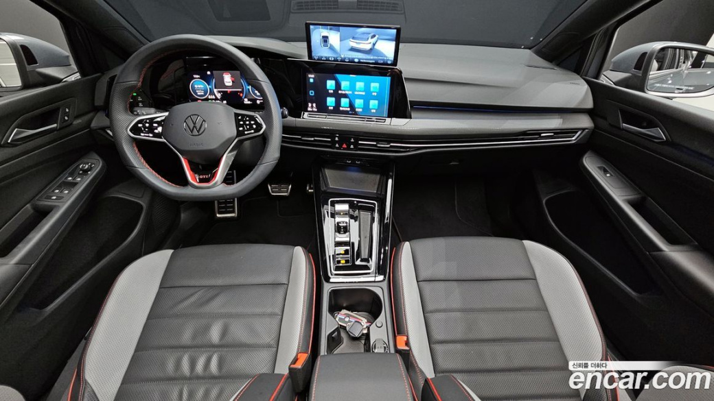 Volkswagen Golf 2.0 GTI, 2024