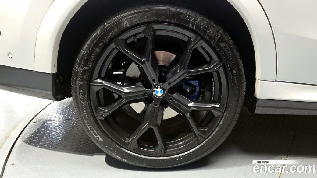 BMW X6 xDrive30d M Sport, 2022