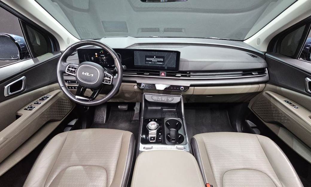 Kia Carnival 7-Seater Noblesse, 2024