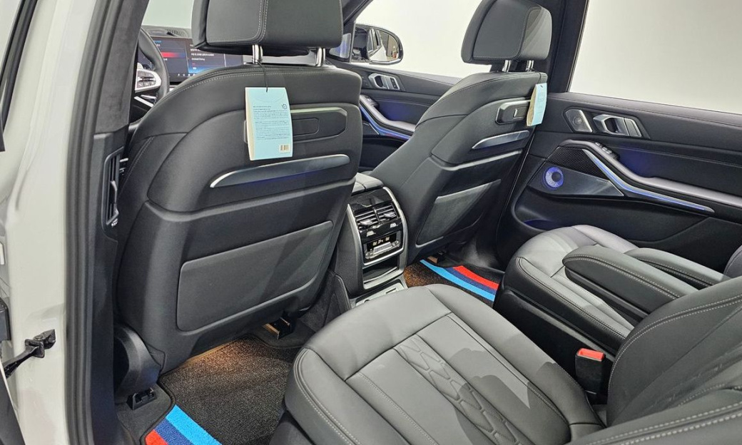BMW X7 M60i xDrive M sport 6STR, 2024