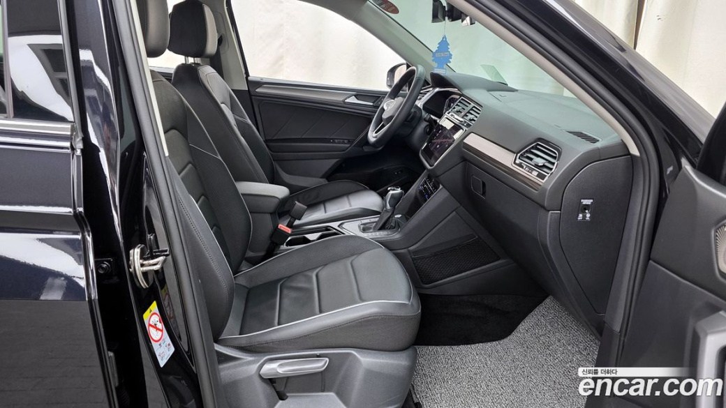 Volkswagen Tiguan 2.0 TSI Prestige, 2023