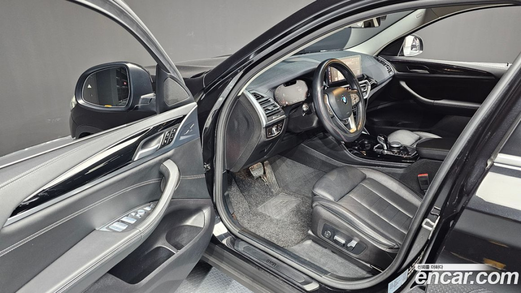 BMW X4 xDrive20i xLine, 2022