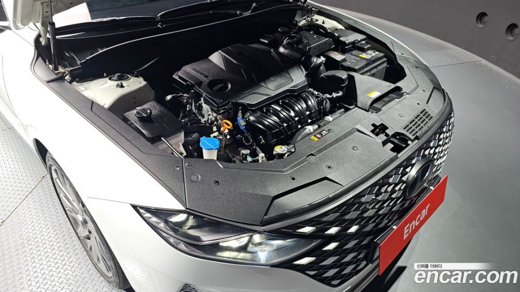 Hyundai Grandeur 2.5, 2022