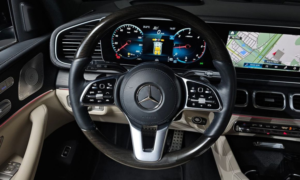 Mercedes-Benz GLS-Class GLS400d 4MATIC, 2023