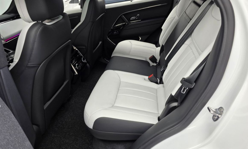 Land Rover Range Rover Sport P400 AB, 2025