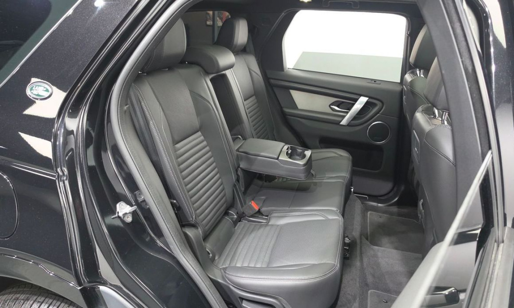 Land Rover Discovery Sport P250 Dynamic SE, 2025