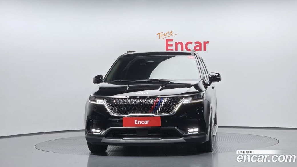 Kia Carnival 9-Seater Signature, 2023