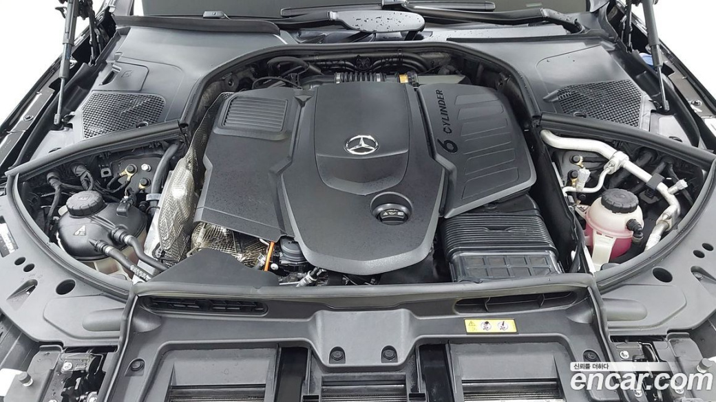 Mercedes-Benz S-Class S350 d 4MATIC, 2025