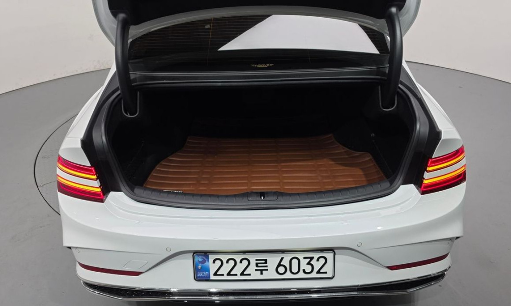 Genesis G80 Gasoline 2.5 Turbo AWD, 2025