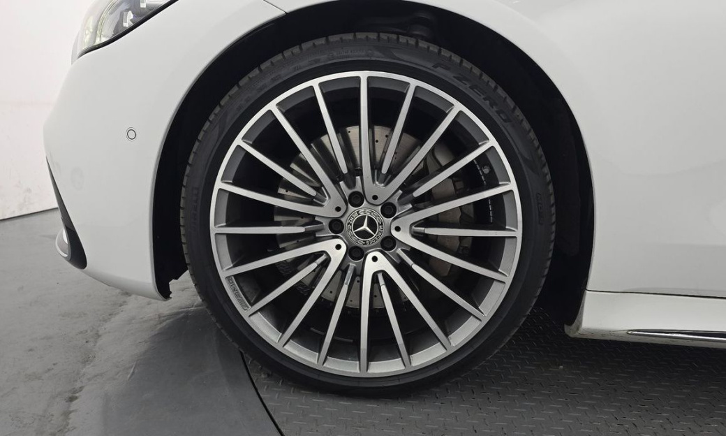 Mercedes-Benz S-Class S500 4MATIC, 2024