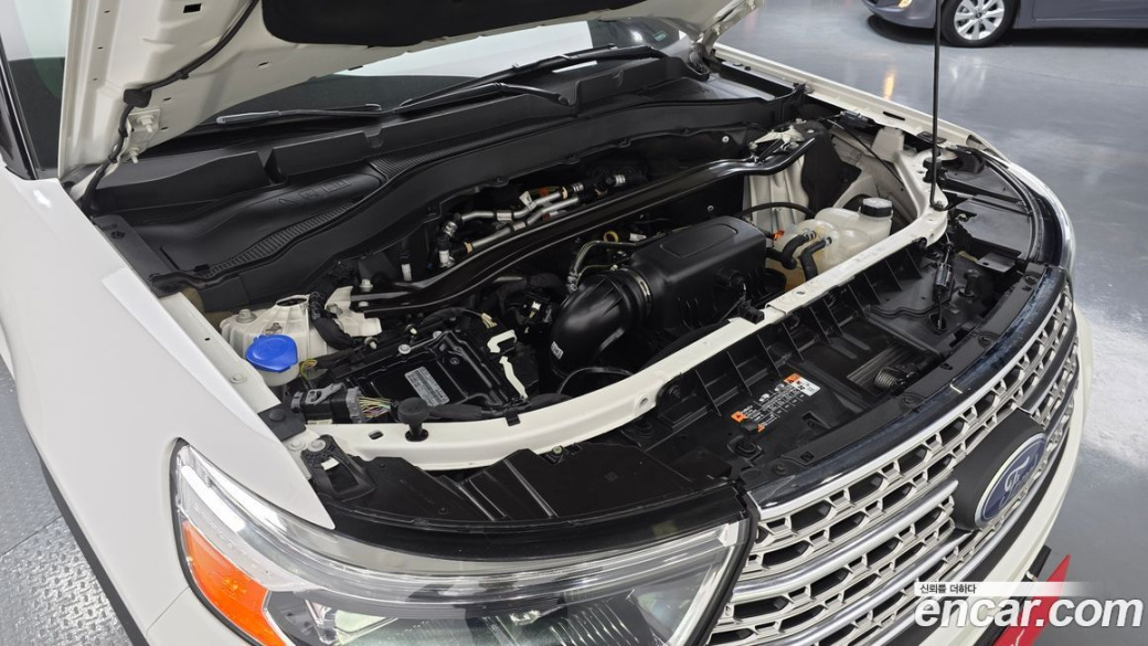 Ford Explorer 2.3 LimIted 4WD, 2022