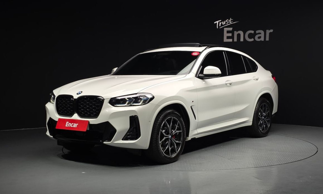 BMW X4 xDrive20i M Sports Pro, 2022