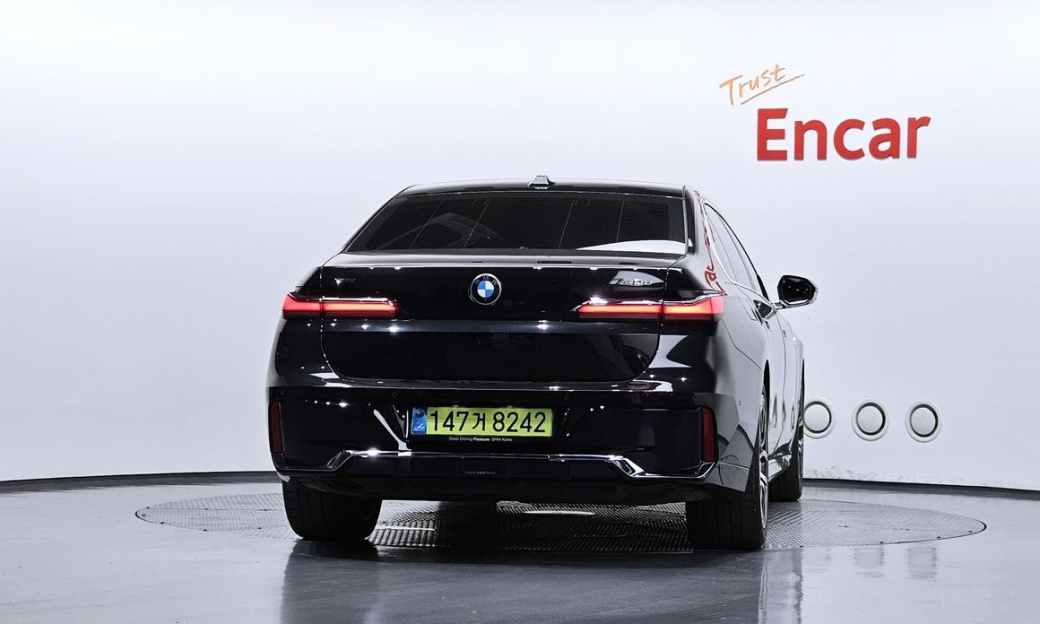 BMW 7-Series 740d xDrive M Sport, 2025