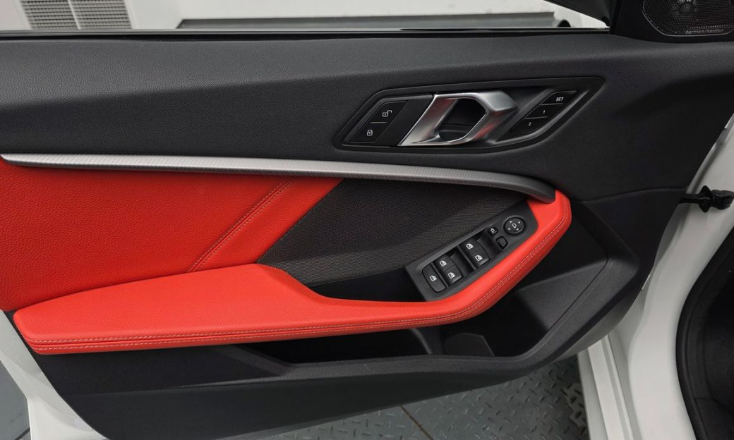 BMW 2-Series M235i xDrive, 2024