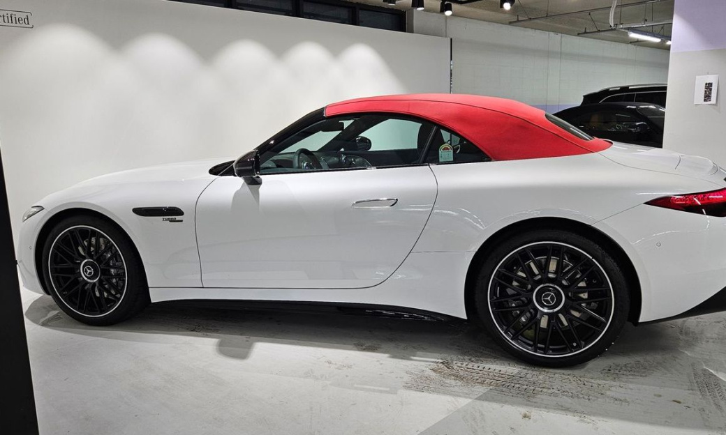 Mercedes-Benz SL-Class AMG SL43, 2025