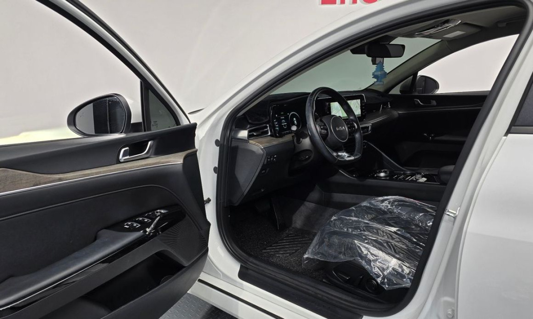 Kia K5 1.6 Turbo, 2022