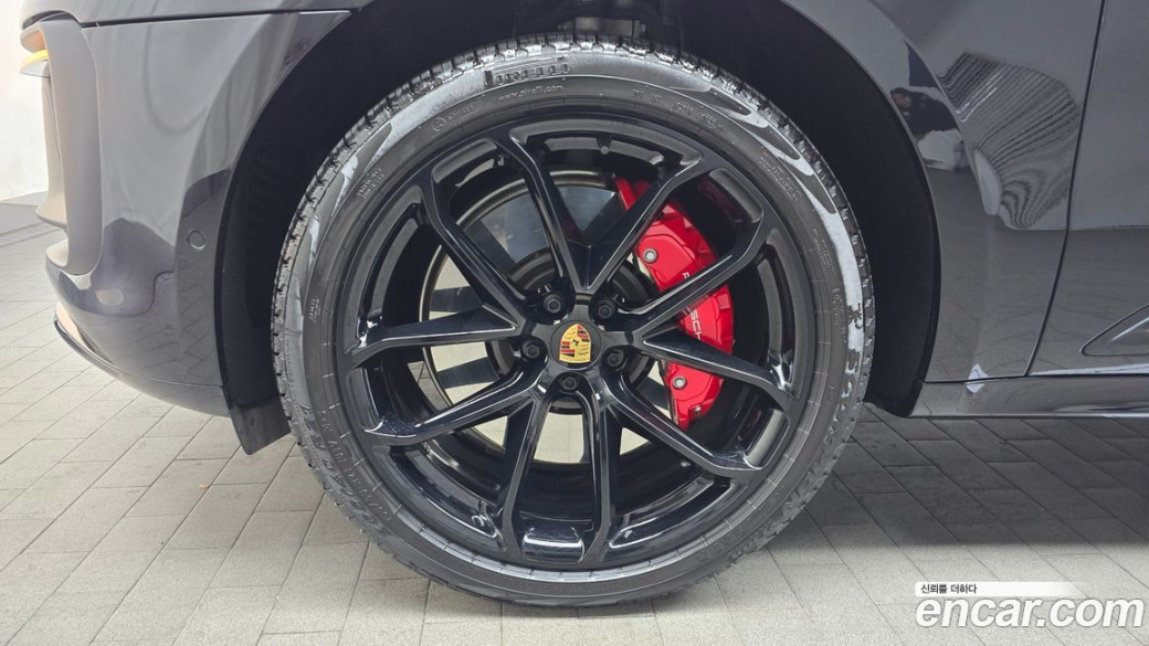 Porsche Macan 2.9 GTS, 2023