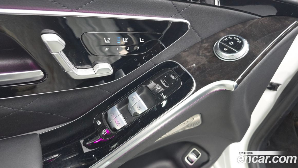 Mercedes-Benz S-Class S500 4MATIC, 2024