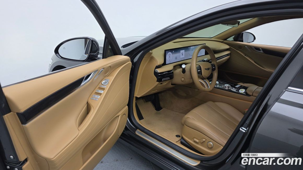Genesis G80 Gasoline 2.5 Turbo AWD, 2025