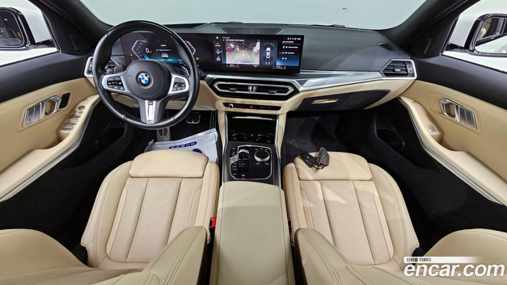 BMW 3-Series 320i M Sport, 2023