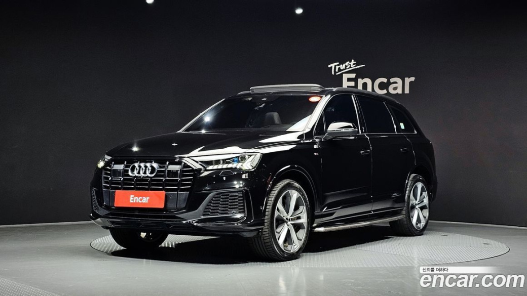 Audi Q7 55 TFSI Quattro Premium, 2023