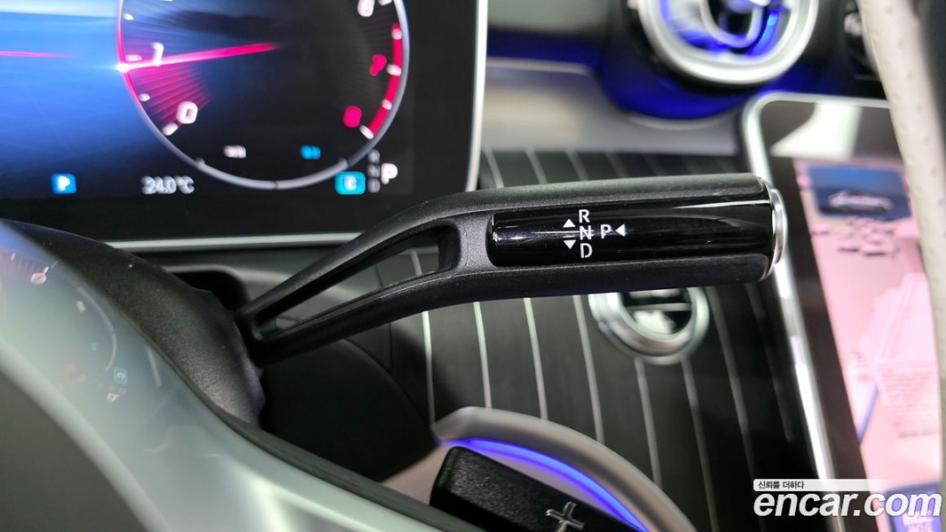 Mercedes-Benz C-Class C300 4MATIC Avantgarde, 2023
