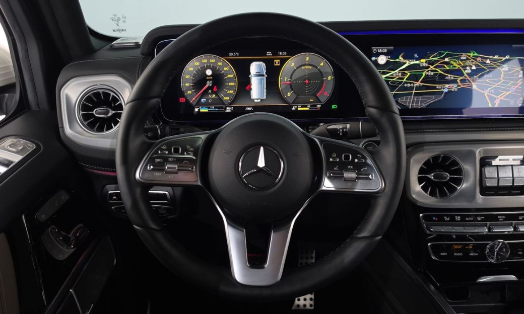 Mercedes-Benz G-Class G400d, 2023