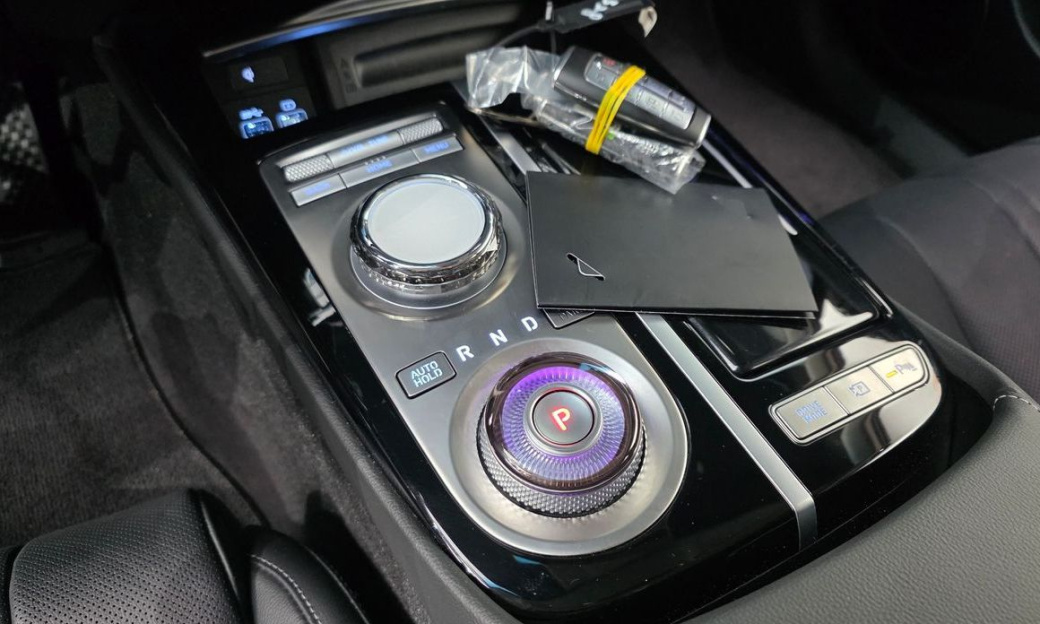 Genesis G80 Gasoline 2.5 Turbo AWD, 2024