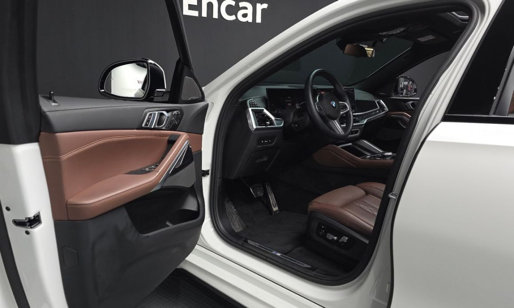 BMW X6 xDrive30d M Sport, 2025