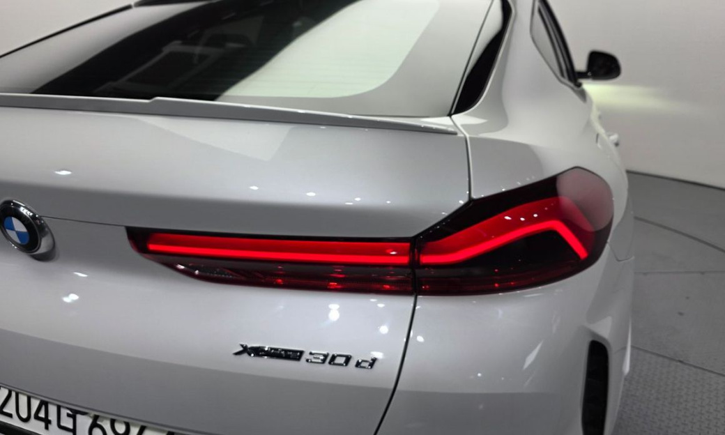 BMW X6 xDrive30d M Sport, 2024