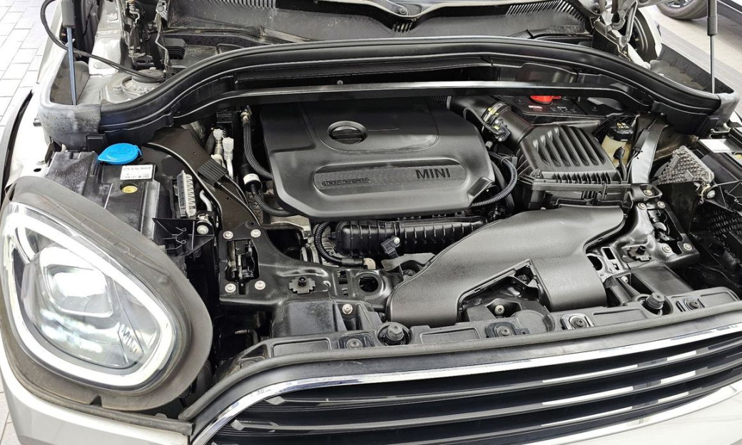Mini Countryman Classic Plus Launch Pack, 2023