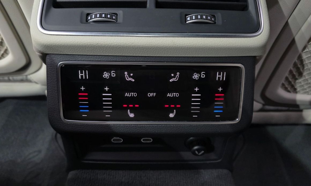 Audi A6 40 TDI Quattro Premium, 2023