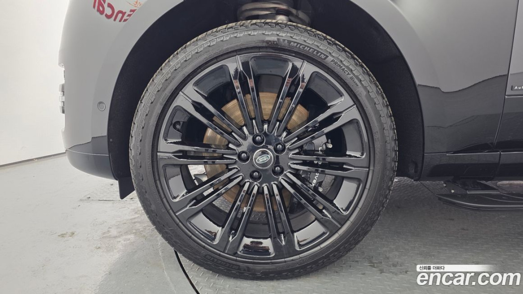 Land Rover Range Rover P530 Autobiography, 2025