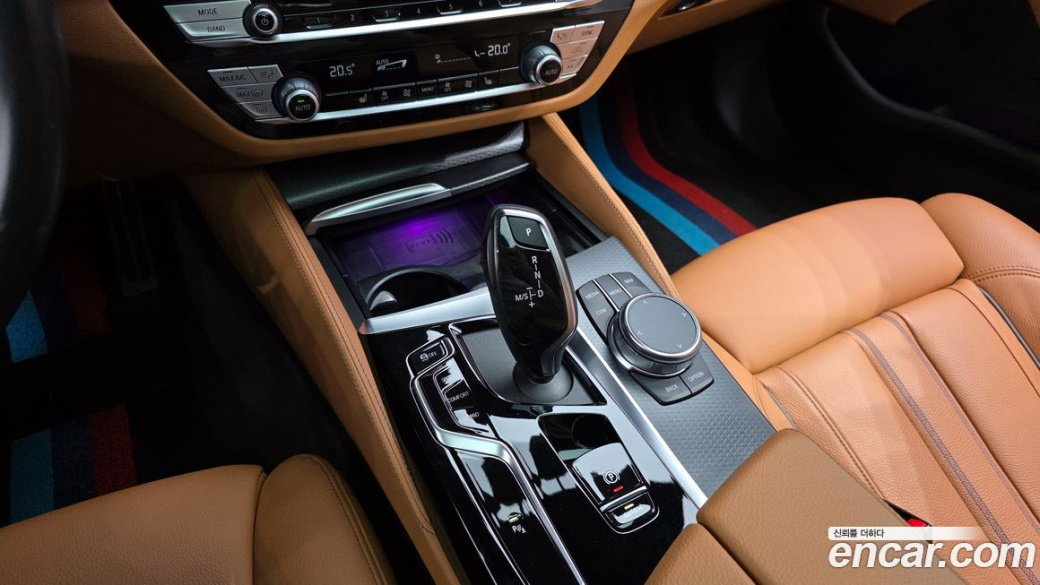 BMW 5-Series 520i M Sport, 2022