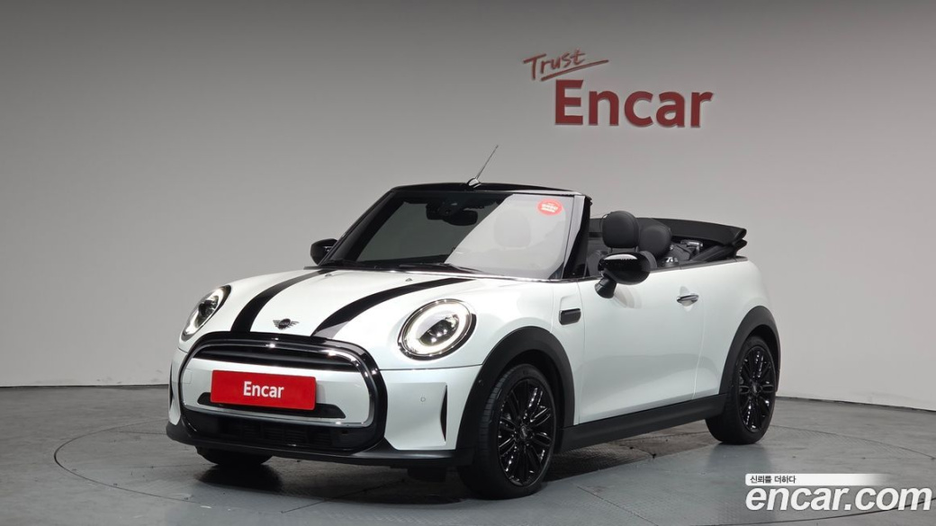 Mini Cooper Convertible Classic, 2024