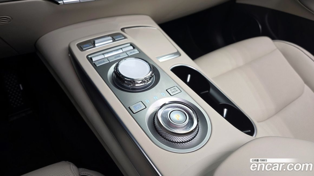 Genesis GV70 2.5T Gasoline 2WD, 2024