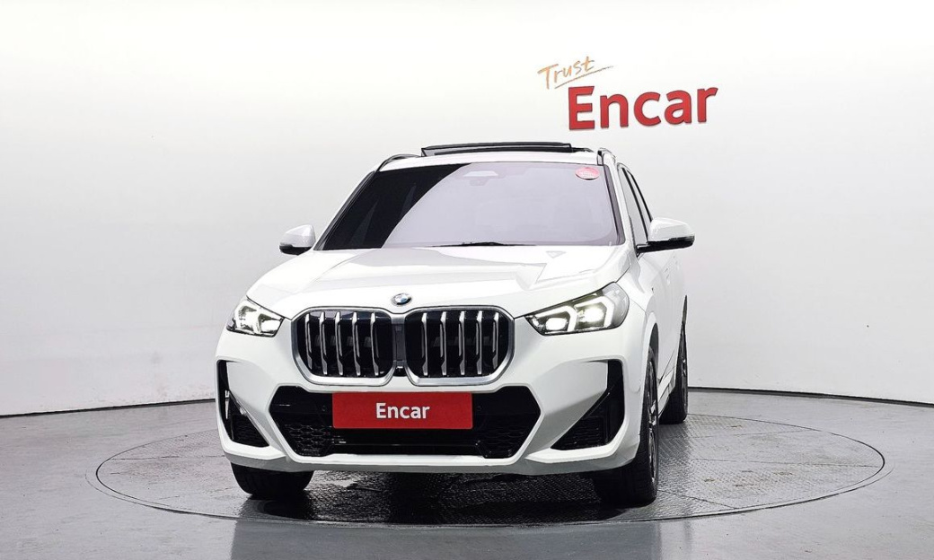 BMW X1 xDrive 20i M Sport, 2024