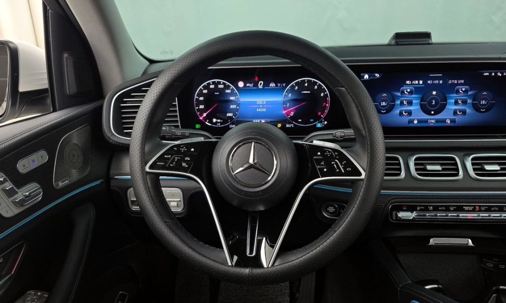 Mercedes-Benz GLE-Class GLE450 4MATIC, 2023