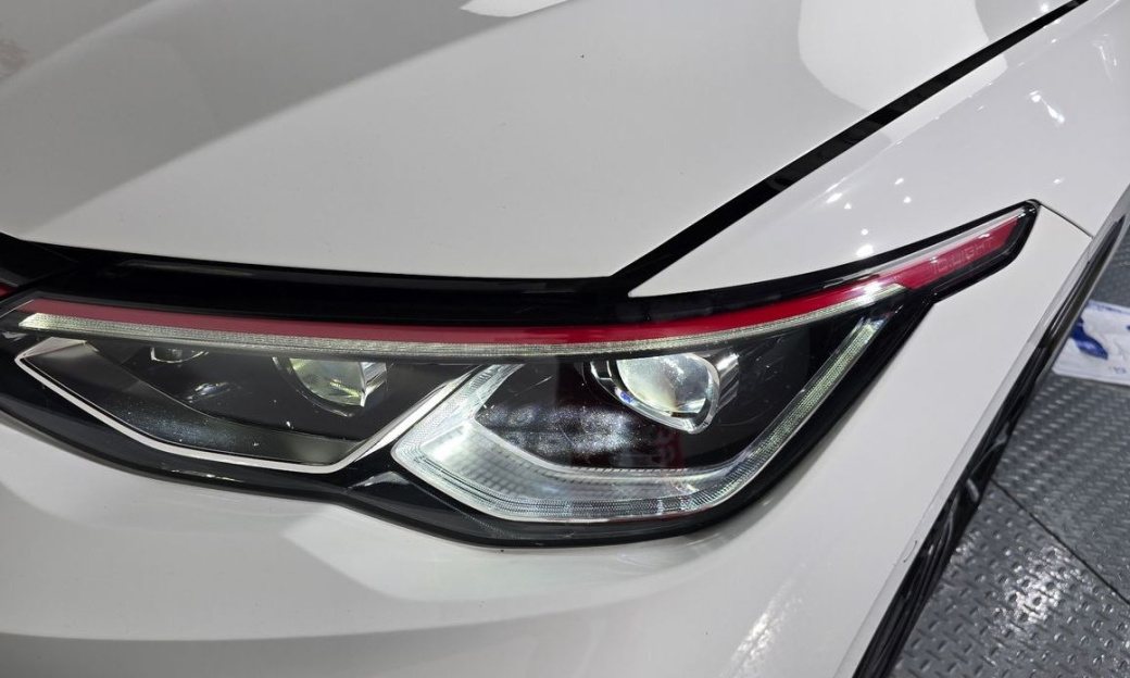 Volkswagen Golf 2.0 GTI, 2024