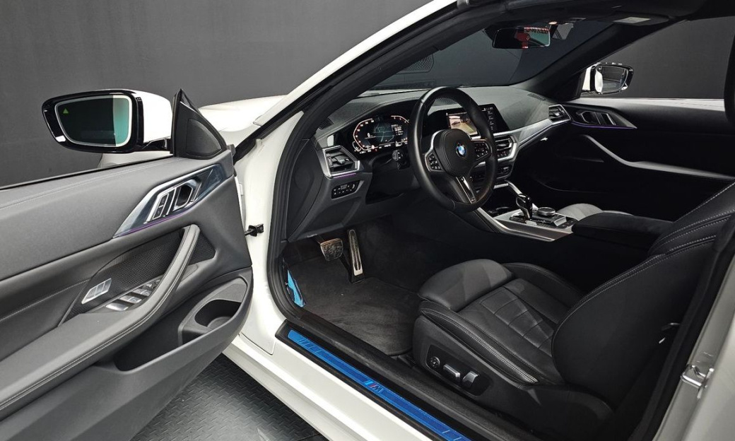 BMW 4-Series 420i M Sport Convertible, 2023