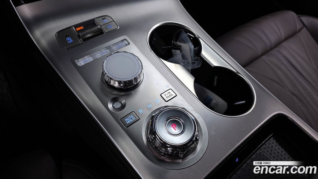Genesis GV70 2.5T Gasoline AWD, 2025