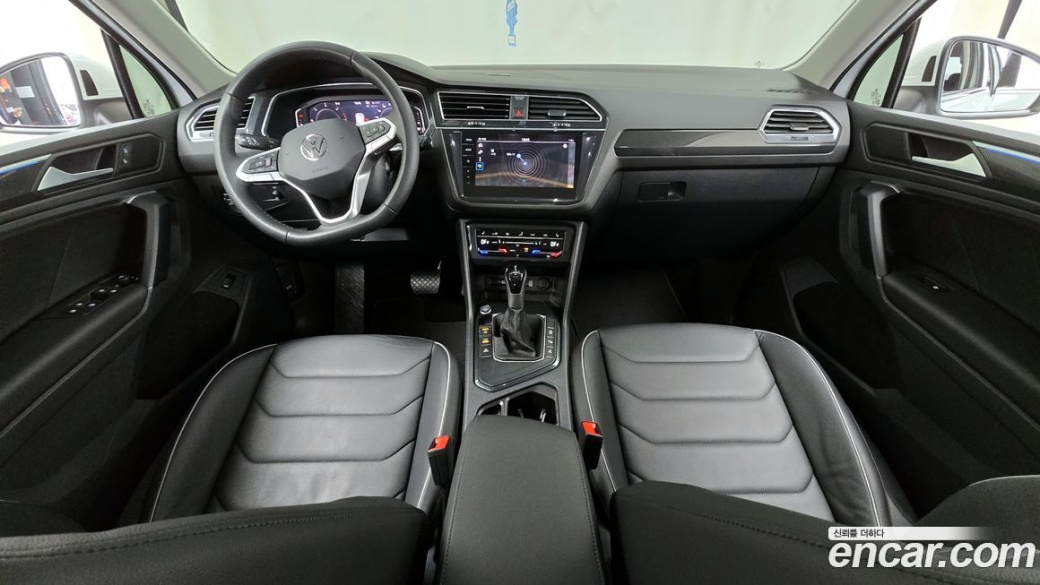 Volkswagen Tiguan 2.0 TDI Prestige, 2024