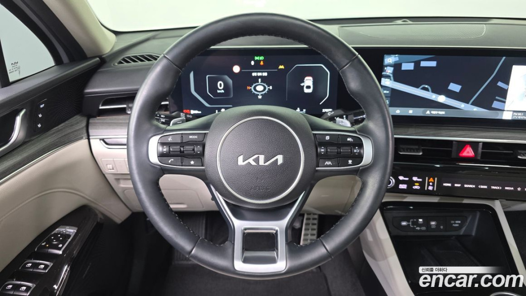 Kia K5 2.0, 2024