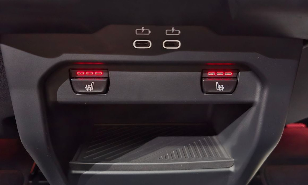 BMW 5-Series 523d M Sport, 2025