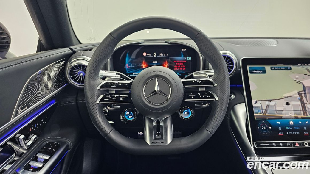 Mercedes-Benz SL-Class AMG SL43, 2025