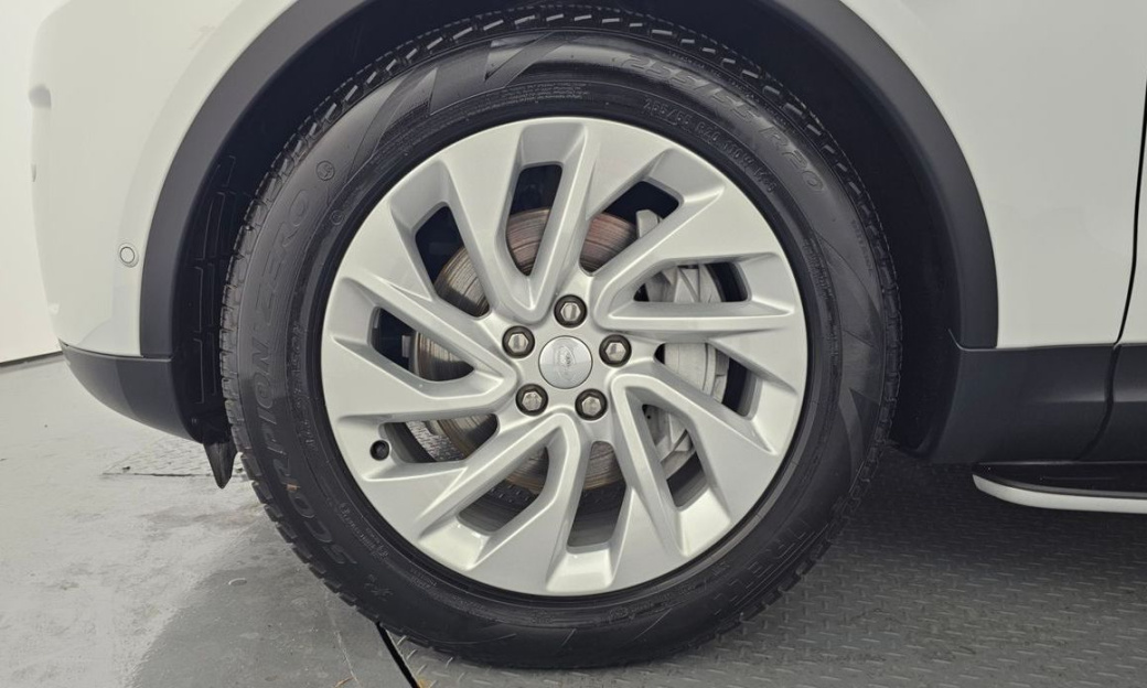 Land Rover Discovery D250 S, 2025