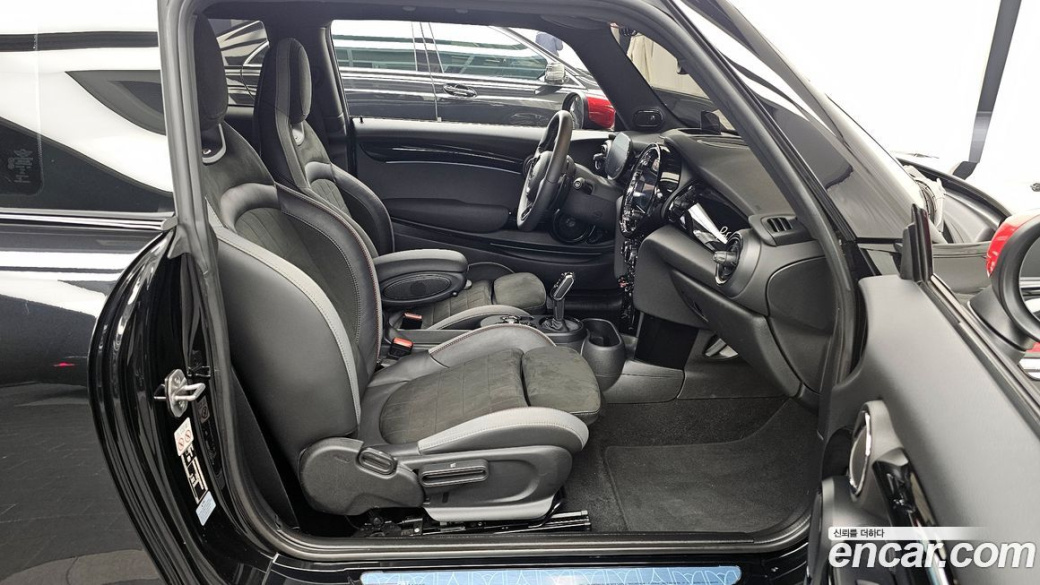 Mini Cooper JCW Pat Moss Edition, 2023